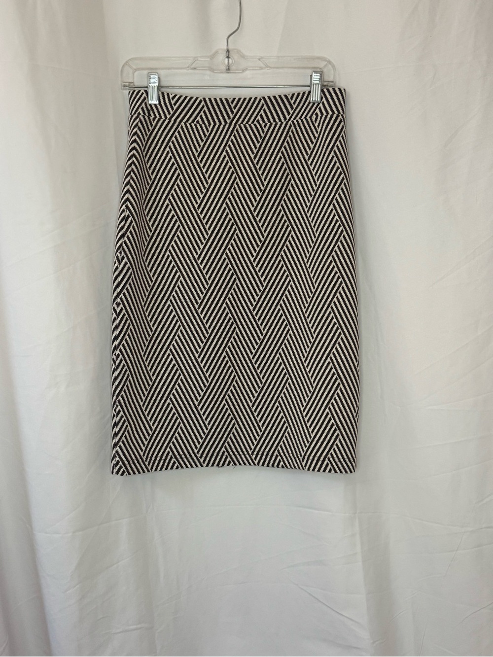 Anthropologie Black burgundy and White Geometric Pencil Skirt